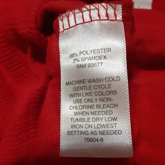 Liz Claiborne Red Pullover Top - Picture 5 of 5